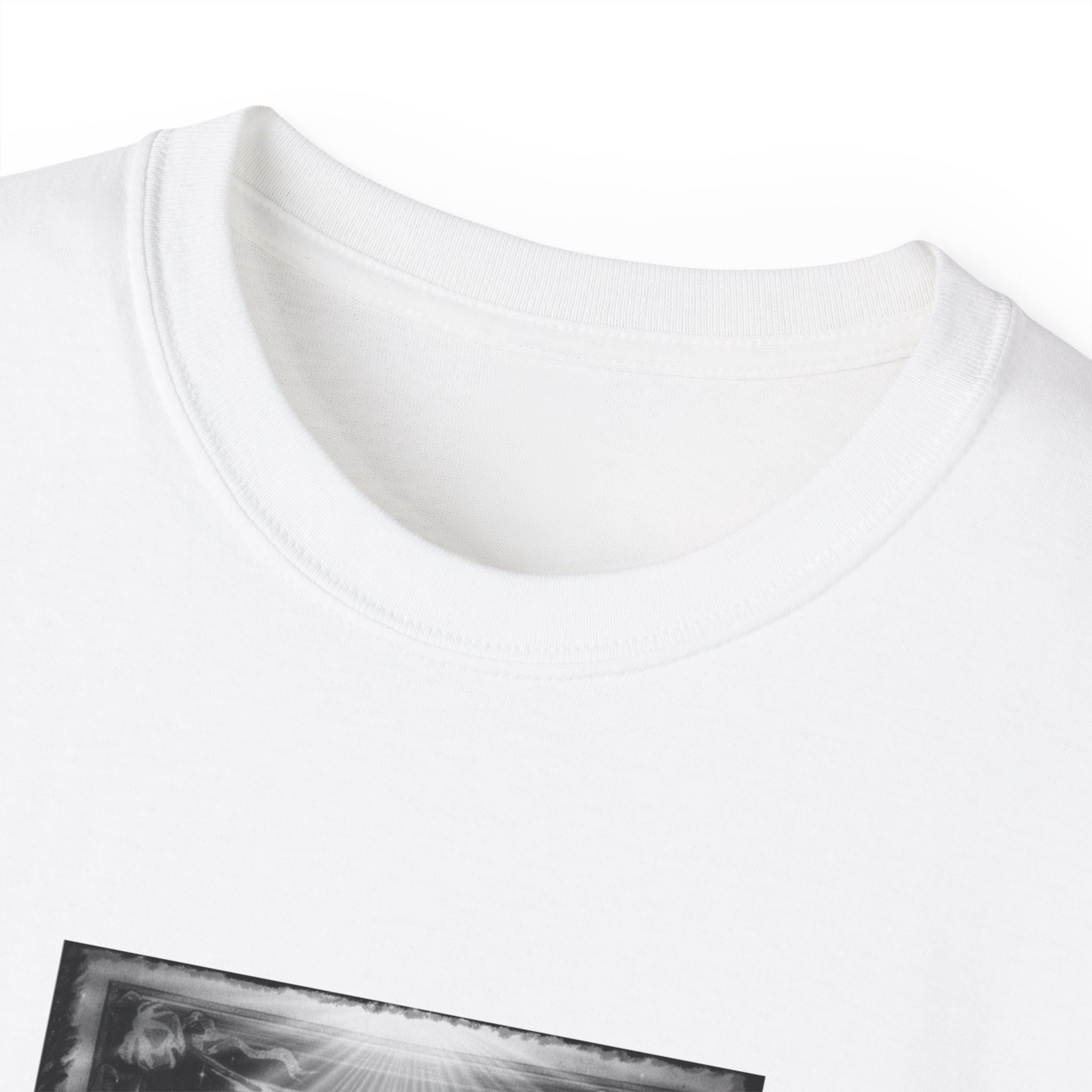 Holy Face Portrait Tee — Vintage Christ Image with Latin Quote - Image 3